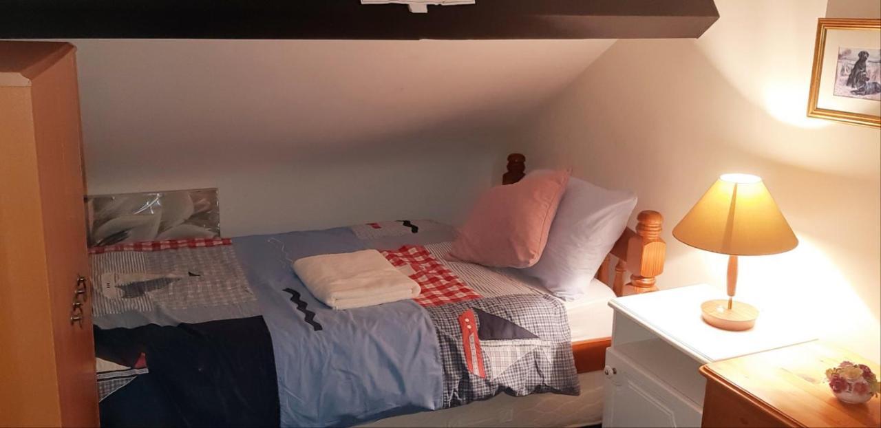 Phoenix Nights Guest House バロー・イン・ファーネス エクステリア 写真